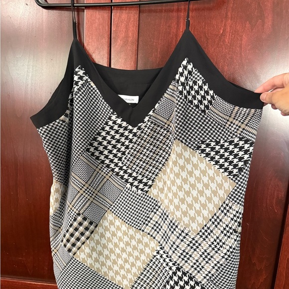 Calvin Klein Graphic Black and White Sleeveless Camisole - Picture 4 of 7